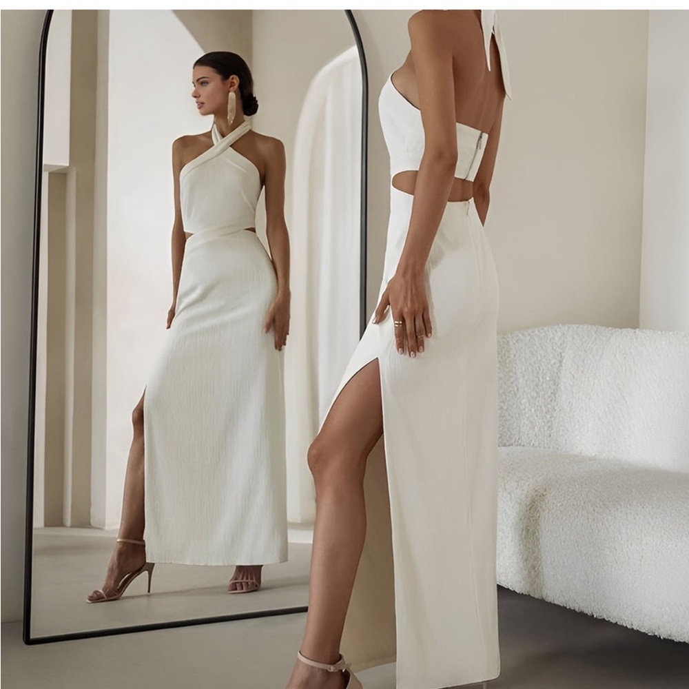 Commense White Halter Maxi Dress